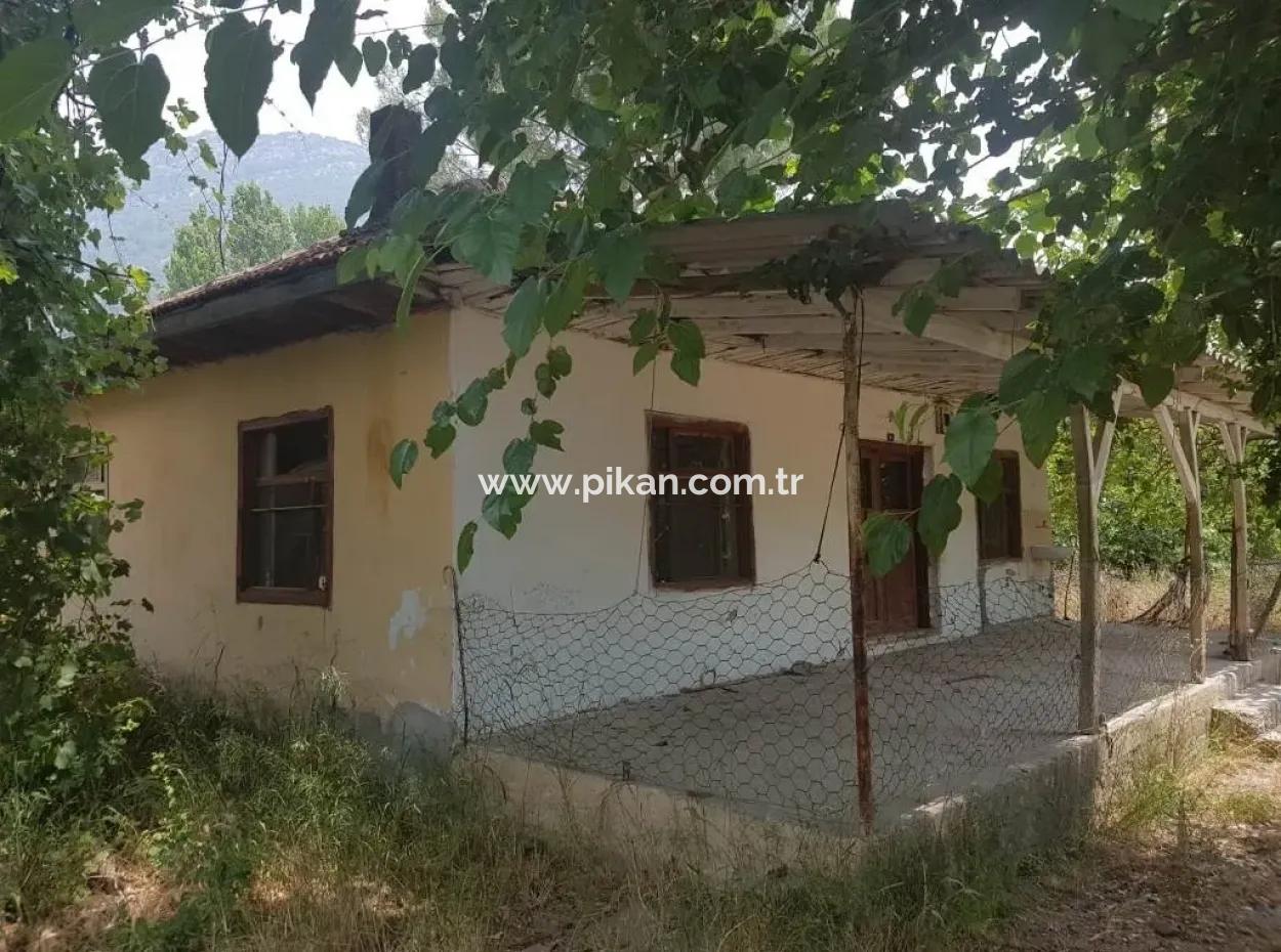 Dorf Haus Zum Verkauf In Koycegiz Entzündung
