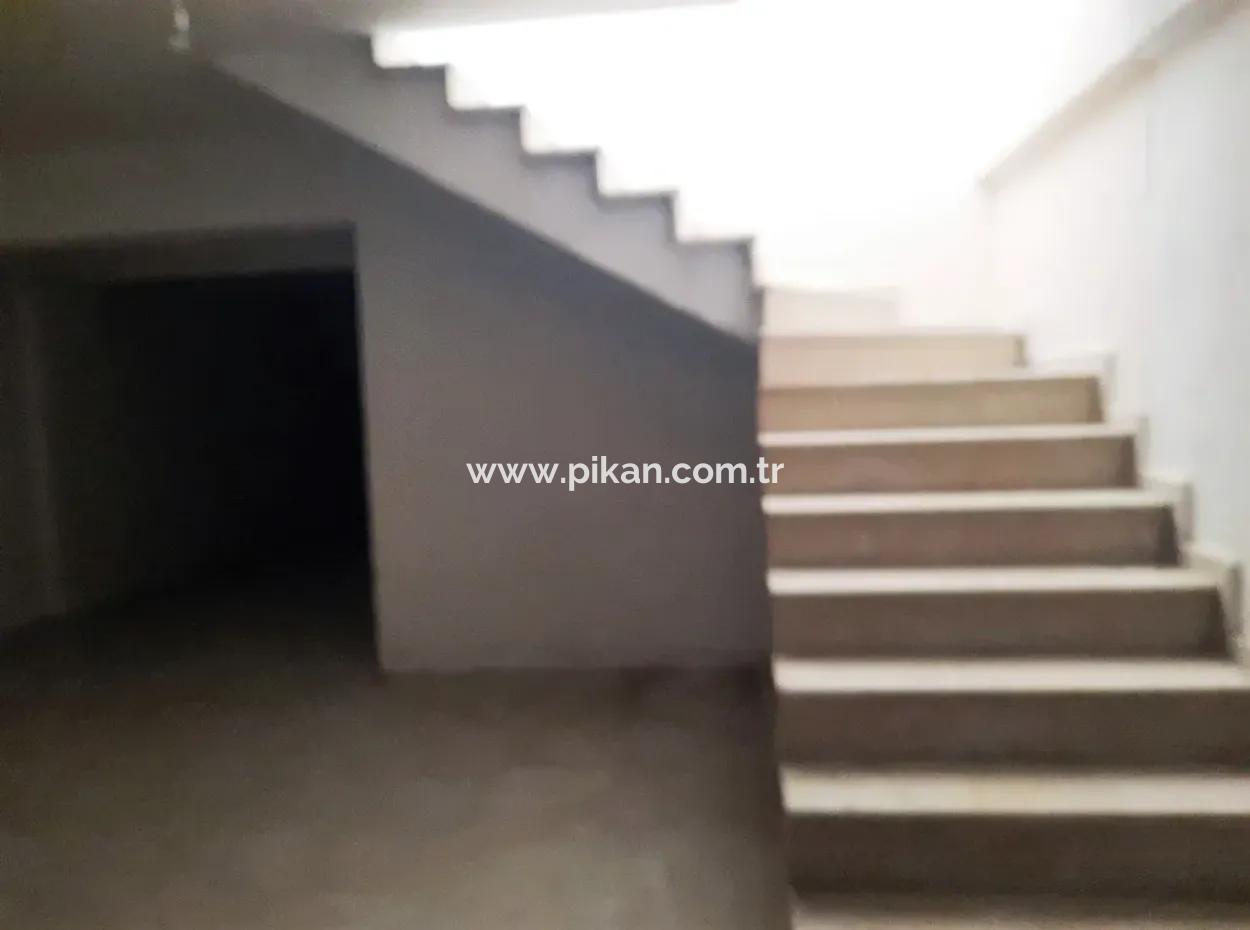 Mugla Ortaca Street 900 M2 Shop Zu Vermieten