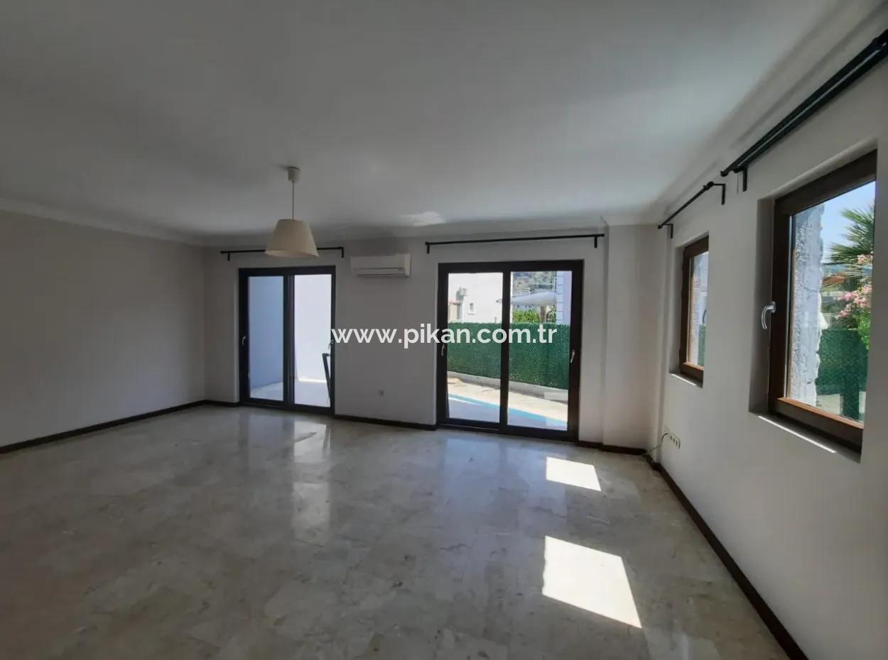 3 Triplex Villen Mit Mugla Ortaca Dalyan Schwimmbad Komplett Zu Verkaufen