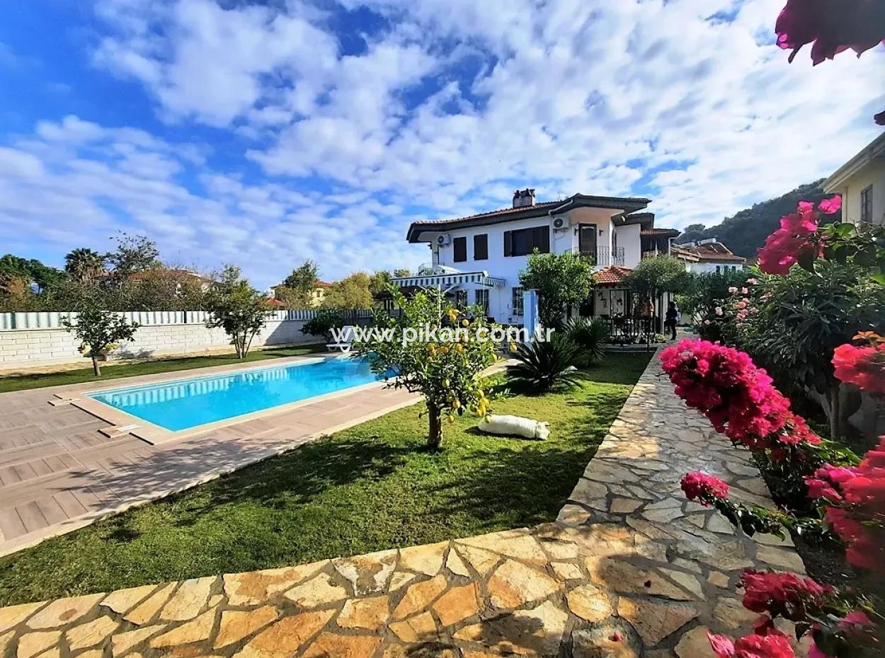 Mugla Dalyan 845 M2 Grundstück 6+ 2 Villen Mit Pool Zum Verkauf