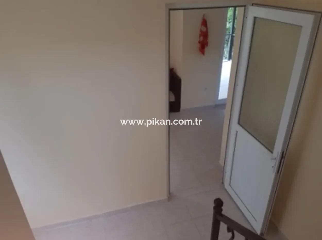 Schnäppchen-Einfamilienhaus-Duplex Zum Verkauf In Archer