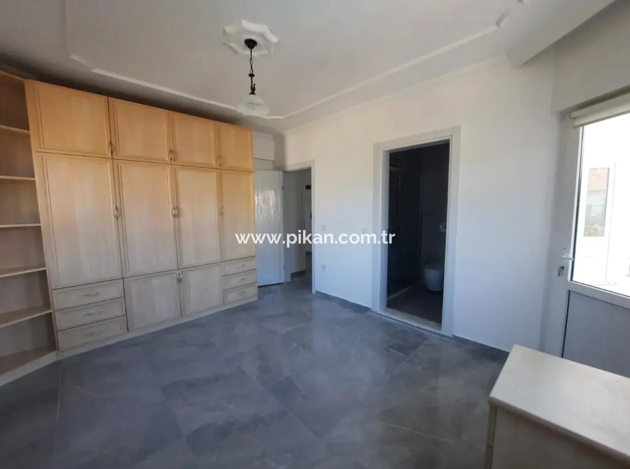 Köyceğizde In Der Nähe Des Sees Schwimmbad, Möbliert, 7 1 Freistehendes Triplex Zu Vermieten Bis Mai