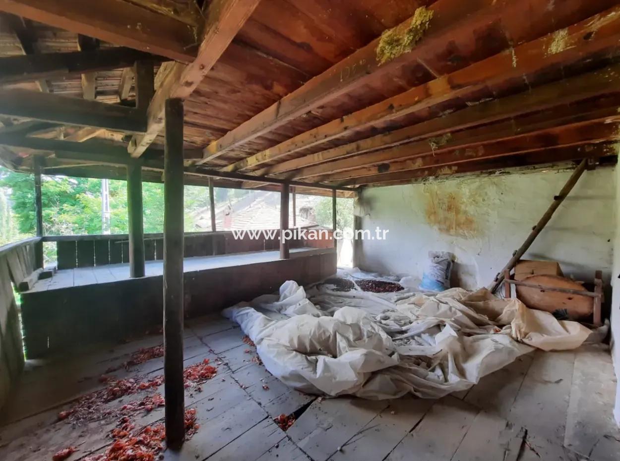 Beyağaç Sazak Ta 3 250 M2 Land Dorfhaus Und Scheune Zu Verkaufen