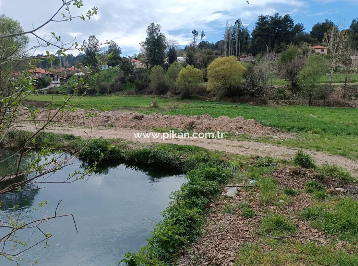 Çameli Kirazlıyaylada 1450 M2 Fruchtbares Einfamilienhaus Zum Verkauf