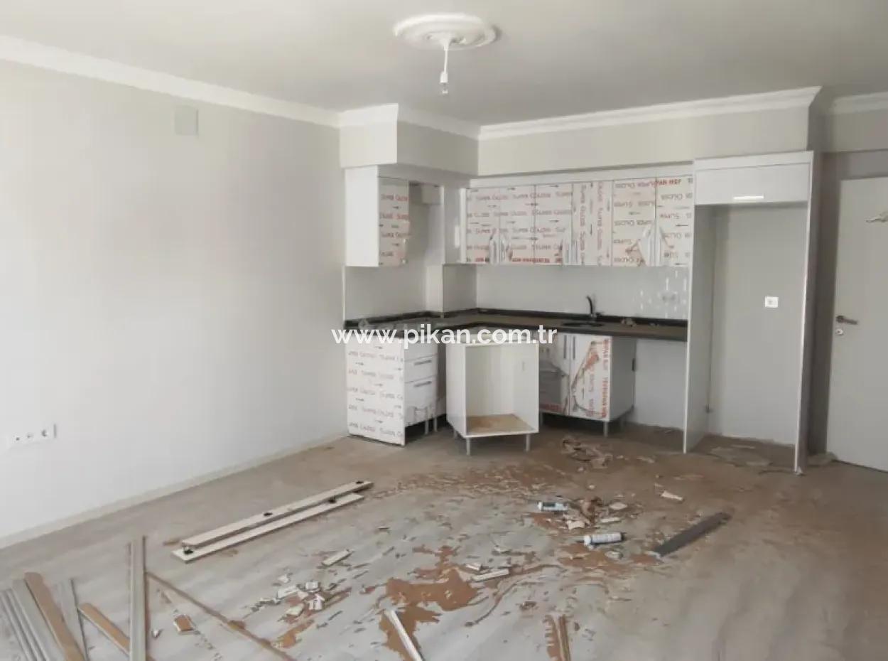 2 1 Wohnung Zum Verkauf In Karaburunda Komplex Mit Pool