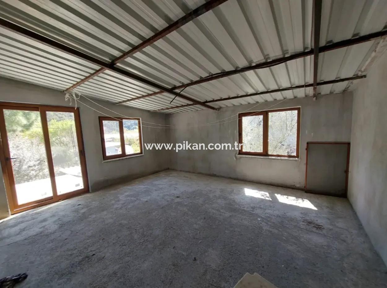 2-Stöckiges Einfamilienhaus Zum Verkauf Auf 500 M² Land In Mergenli, Ortaca, Muğla