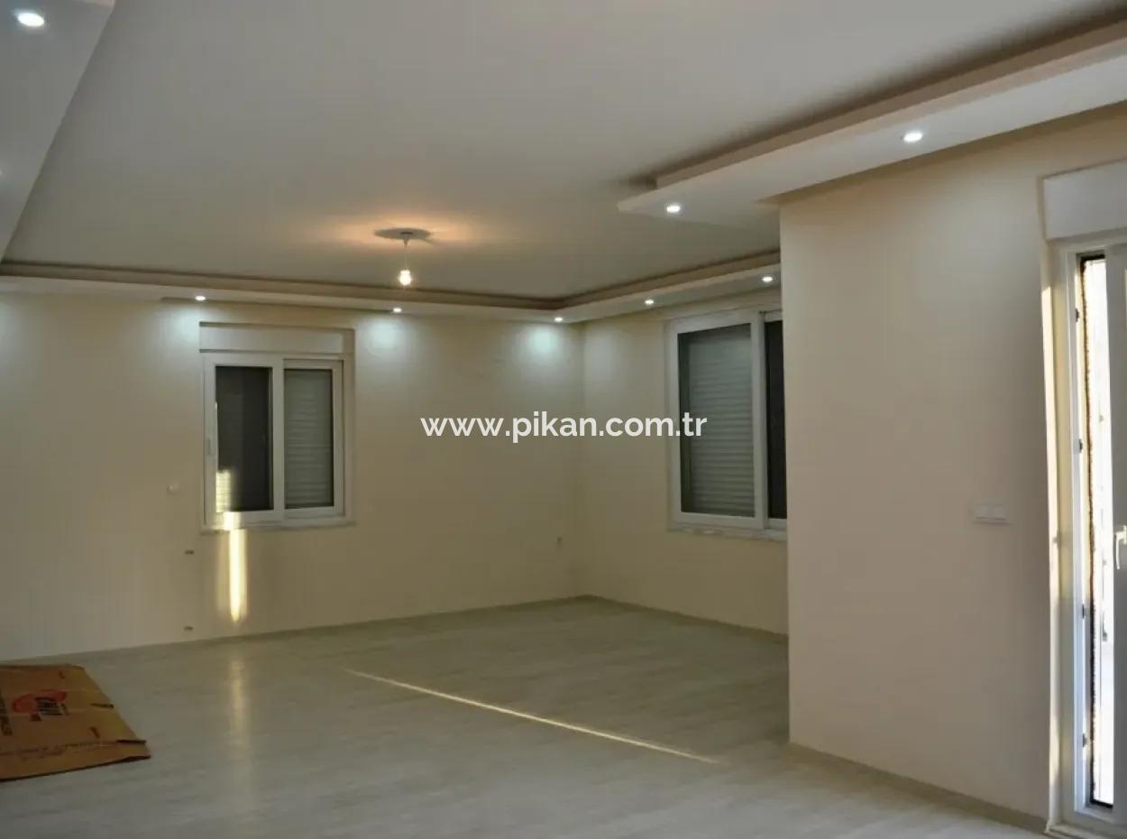 Freistehende Villa Zum Verkauf In Dalaman Null