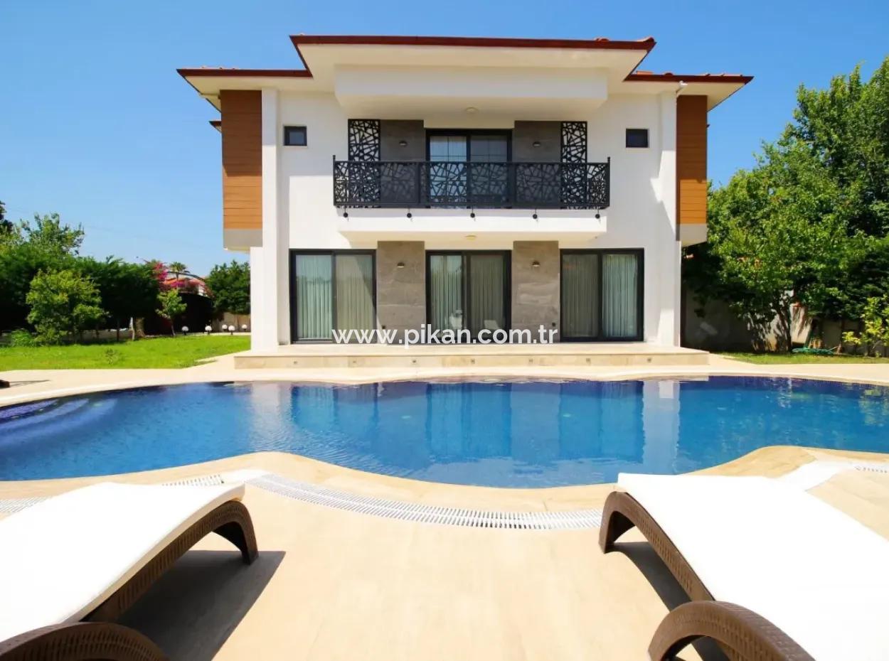 Freistehende Luxusvilla Mit 5 1 Pool Auf 770 M² Grundstück In Dalyan, Mugla Ortaca Zu Verkaufen