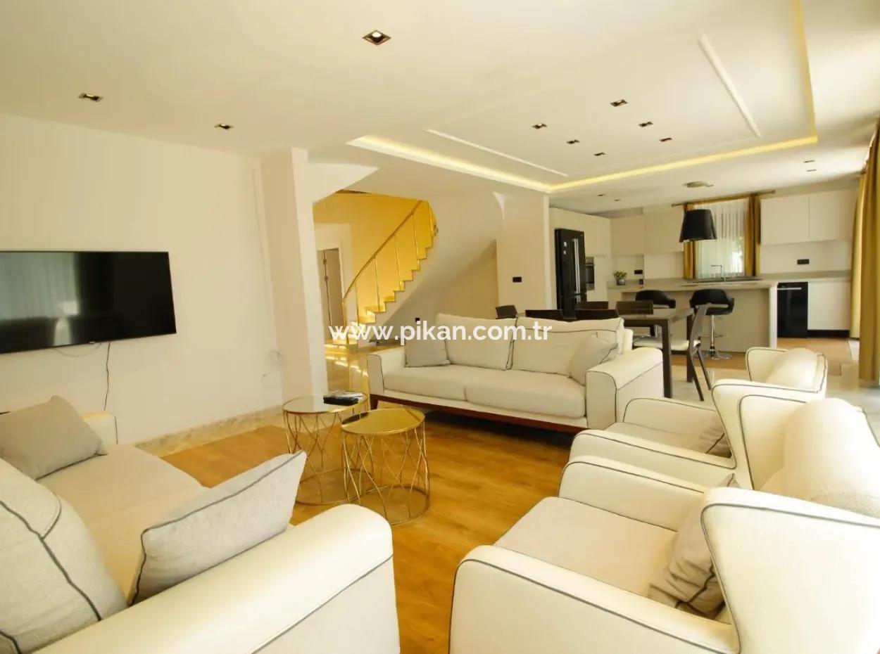 Freistehende Luxusvilla Mit 5 1 Pool Auf 770 M² Grundstück In Dalyan, Mugla Ortaca Zu Verkaufen