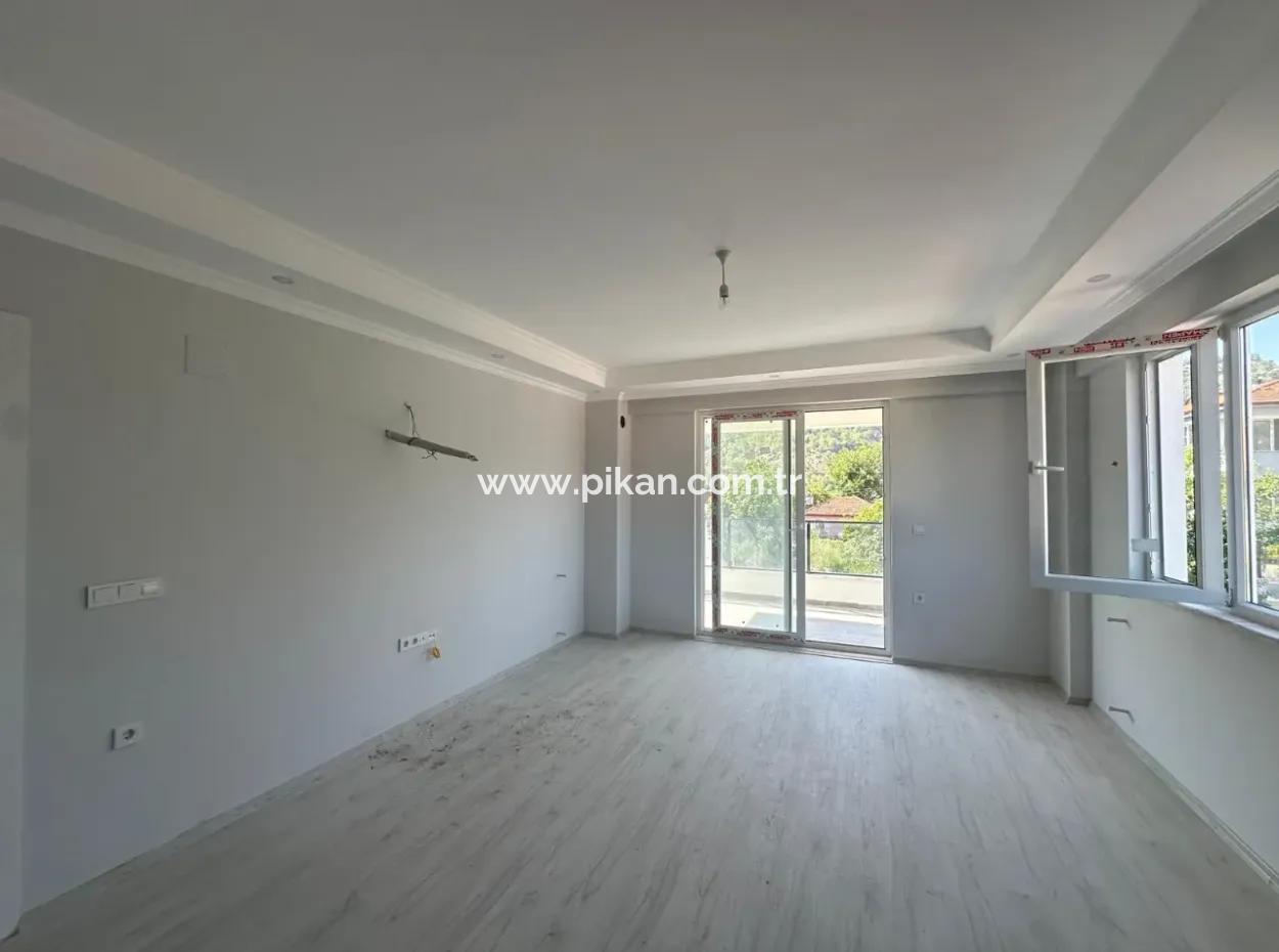 2 1 90M2 Mezzanine-Wohnung Zum Verkauf In Ortaca Çaylı Nachbarschaft