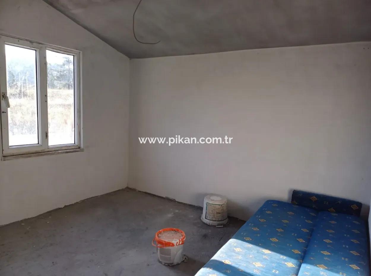 Wohnungen In 2 Einfamilienhäusern 56 56 Auf 200 M2 Grundstück In Çameli Cumaalani Zum Dringenden Verkauf