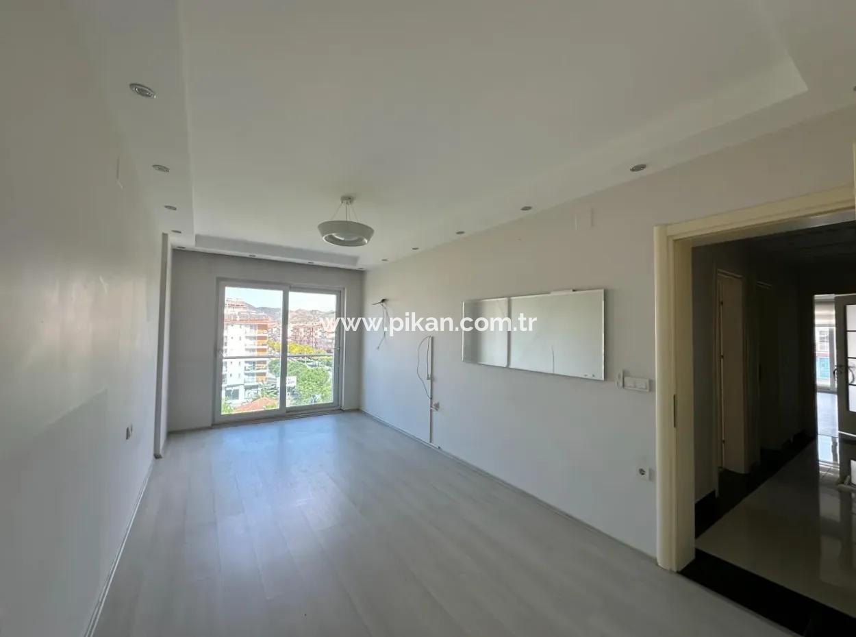 Residenz 3 1 Luxus Boulevard Front Wohnung Zu Vermieten