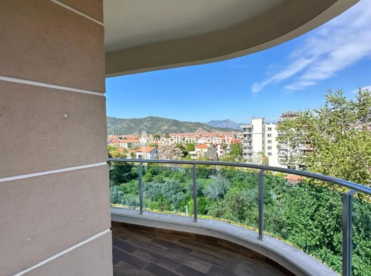 Residenz 3 1 Luxus Boulevard Front Wohnung Zu Vermieten