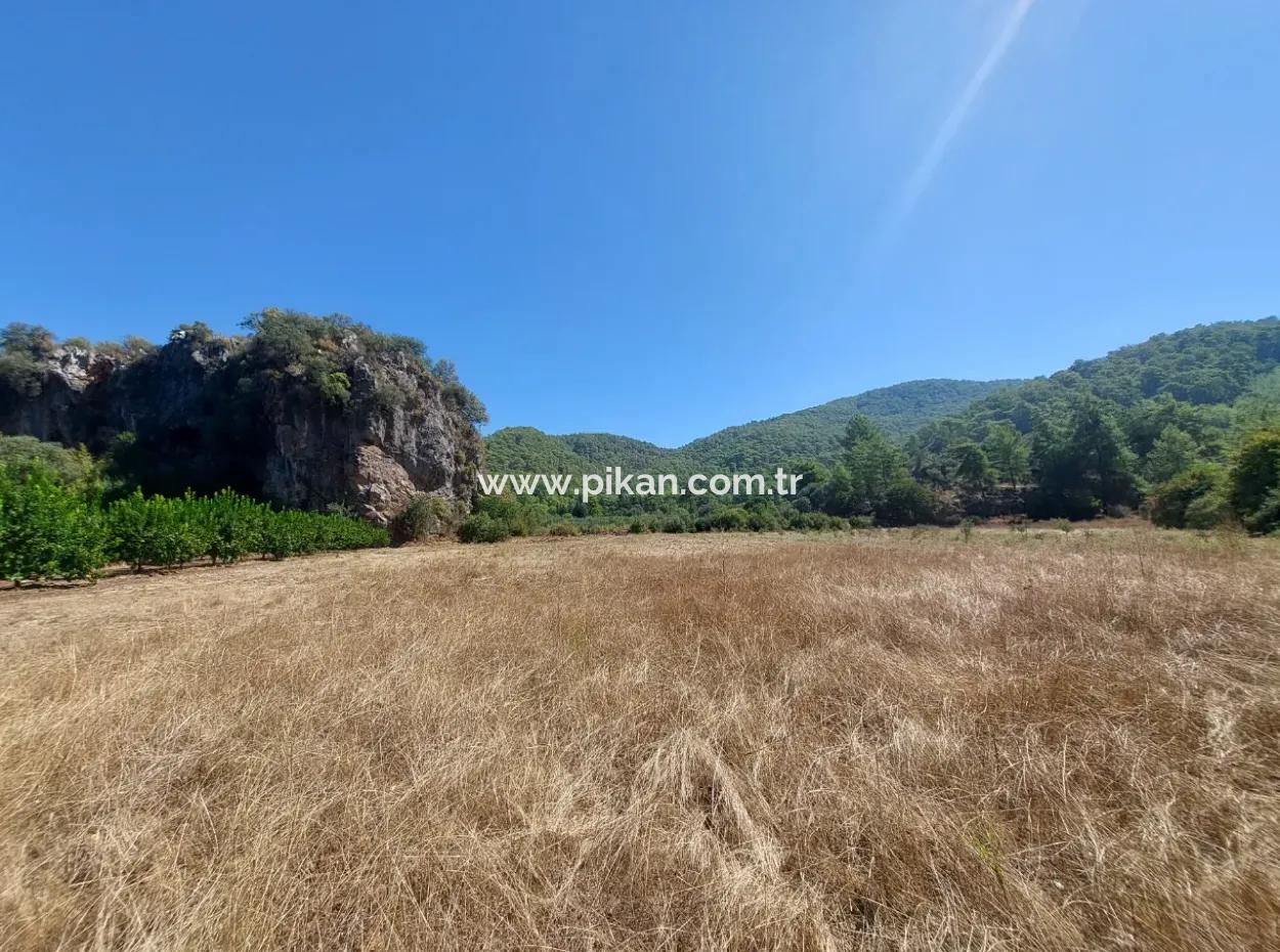 4.427 M2 Fruchtbares Land Mit Blick Auf Die Berge Und Die Natur In Ortaca Okçular Zu Verkaufen