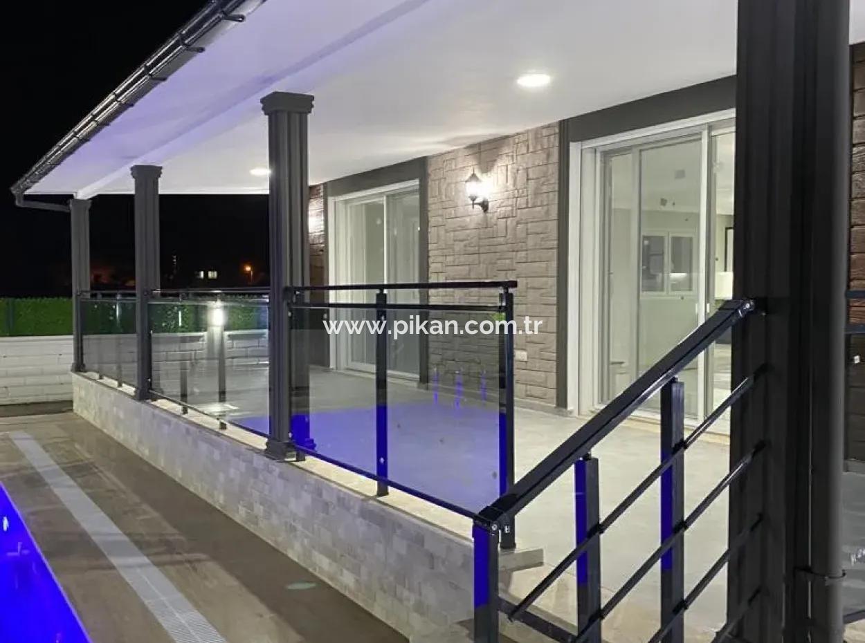 Luxuriöse 4 In 1 Freistehende Villa Zum Verkauf In Ortaca Çaylı