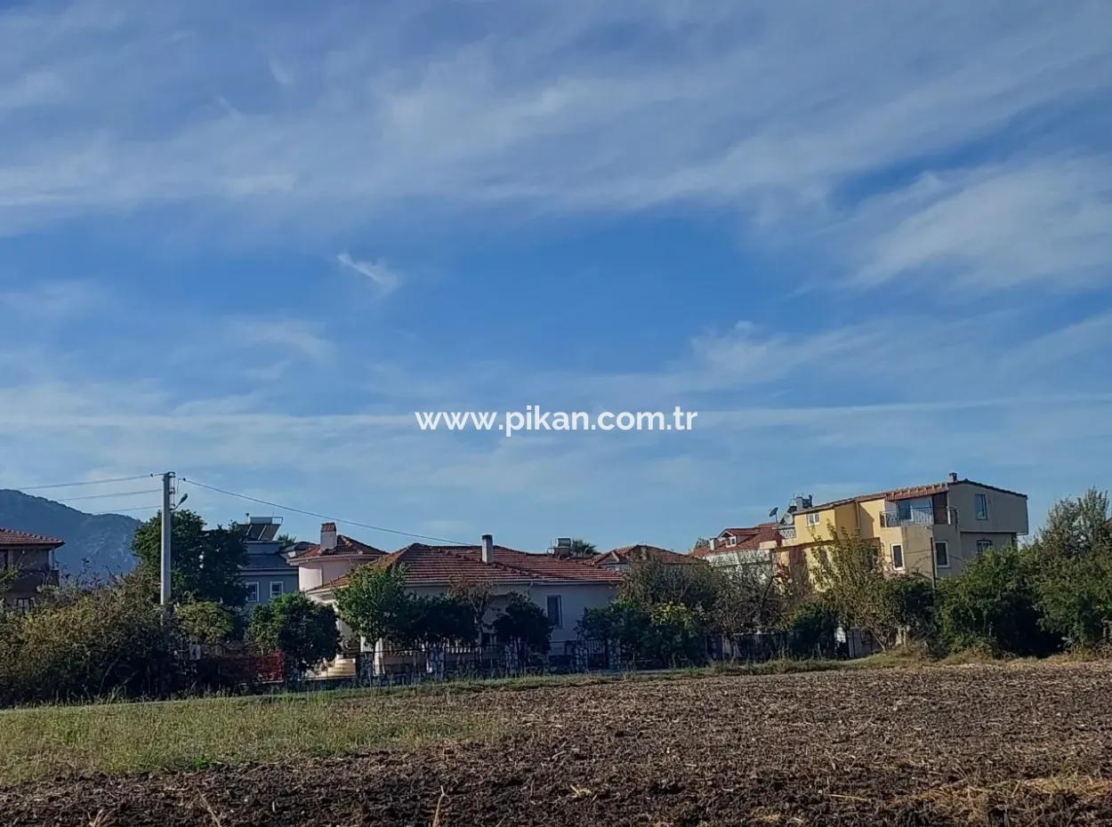 Schnäppchen 540M2 Land Geeignet Für Investitionen In Ortaca Okçular Zu Verkaufen