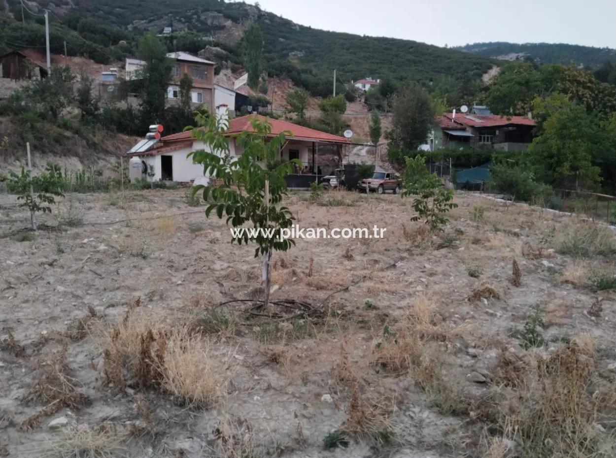 2 1 Freistehendes Schnäppchen-Neubauhaus Zum Verkauf Auf 1 700 M2 Land In Çameli Belevi.