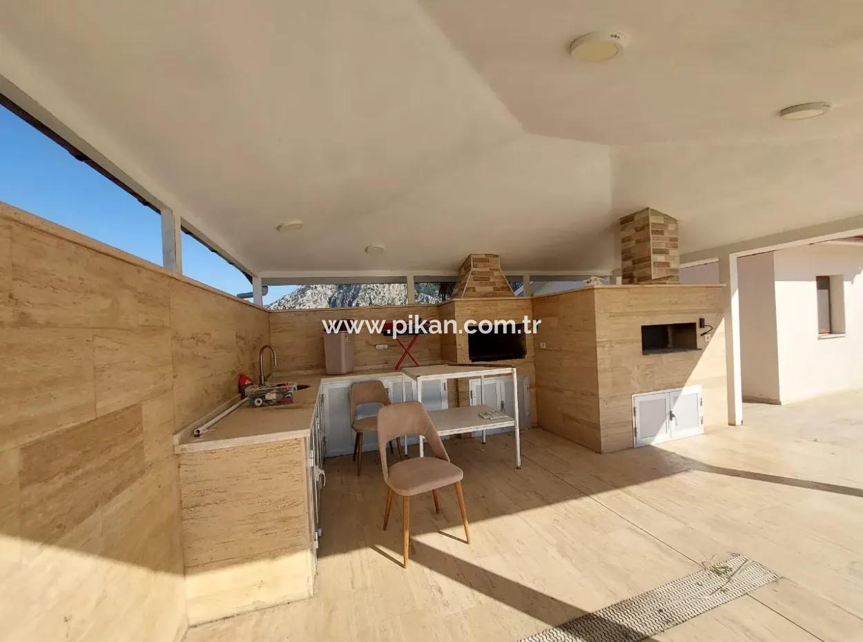 5 In 1 Luxusvilla Mit Pool Auf 6.000 M2 Land In Muğla Ortaca Dalyan Zu Verkaufen