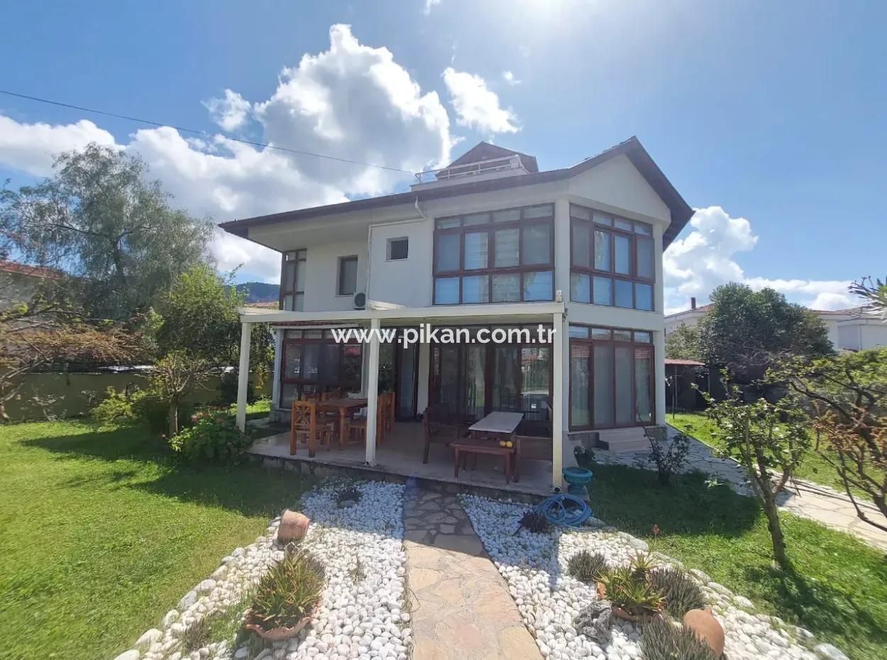 200 M2 5 1 Freistehendes Triplex Mit Pool Auf 1.000 M2 Grundstück In Ortaca Dalyan