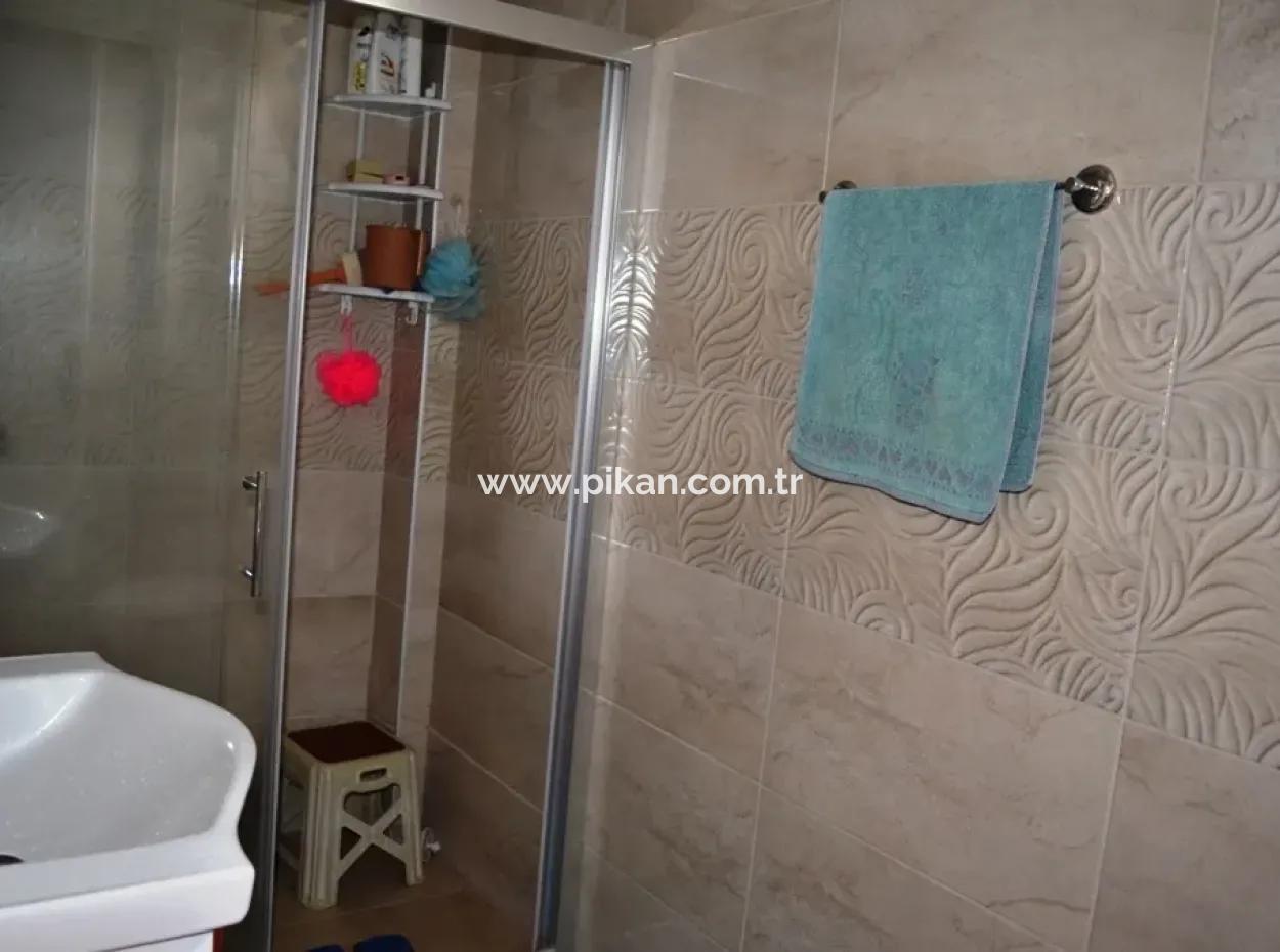 Gut Gepflegt, Schnäppchen-Wohnung Zum Verkauf In Oriya Auch