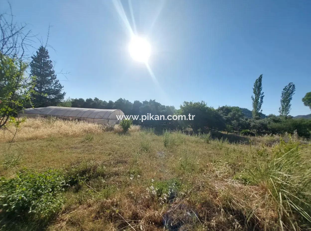 728 M2 Freistehendes, Zoniertes Wohngrundstück Zum Verkauf In Ortaca Cumhuriyet