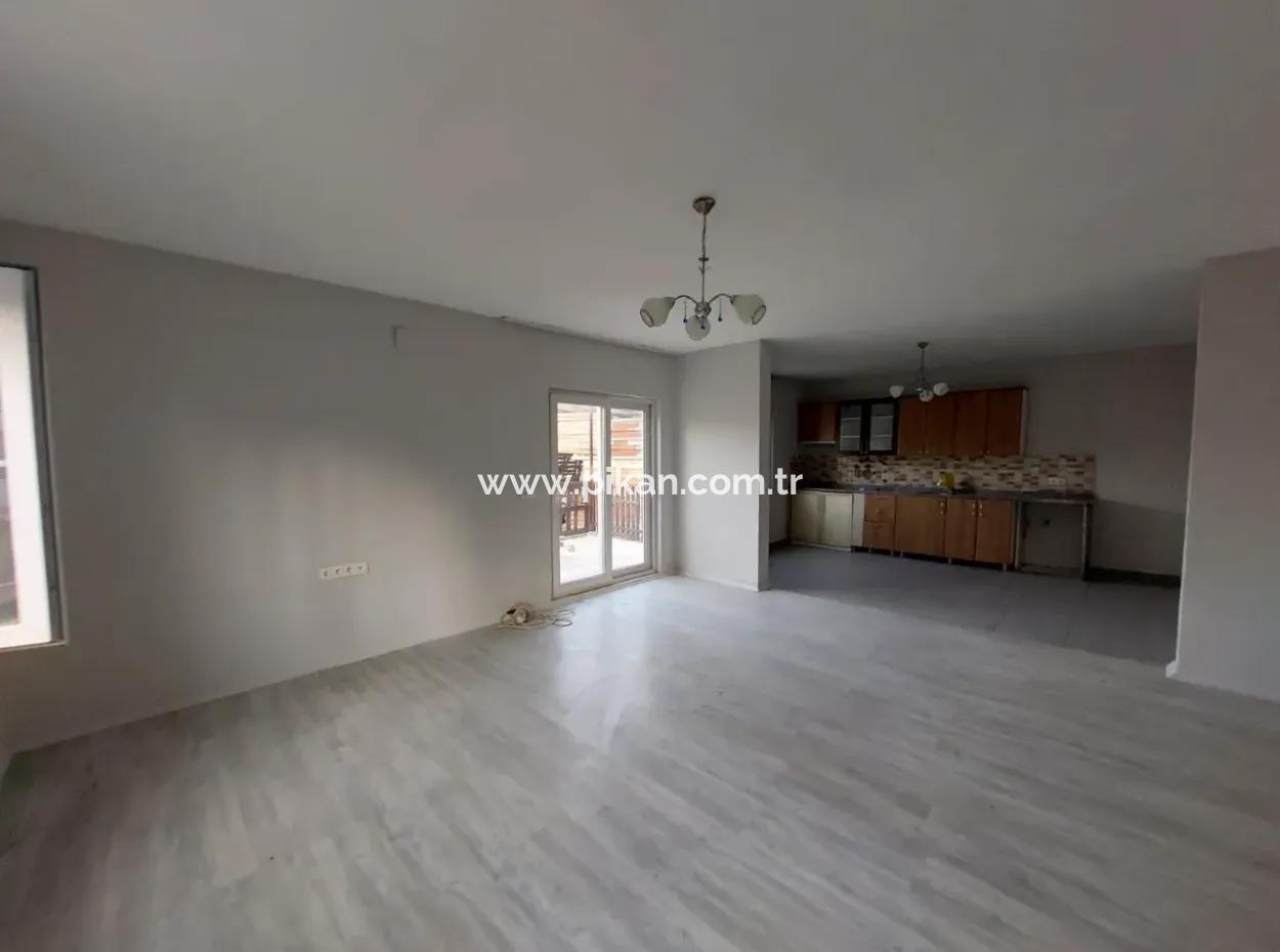 Erdgeschoss 2 1 Unmöblierte Wohnung Zur Miete Auf Einem 500 M2 Großen Grundstück In Ortaca Okçular
