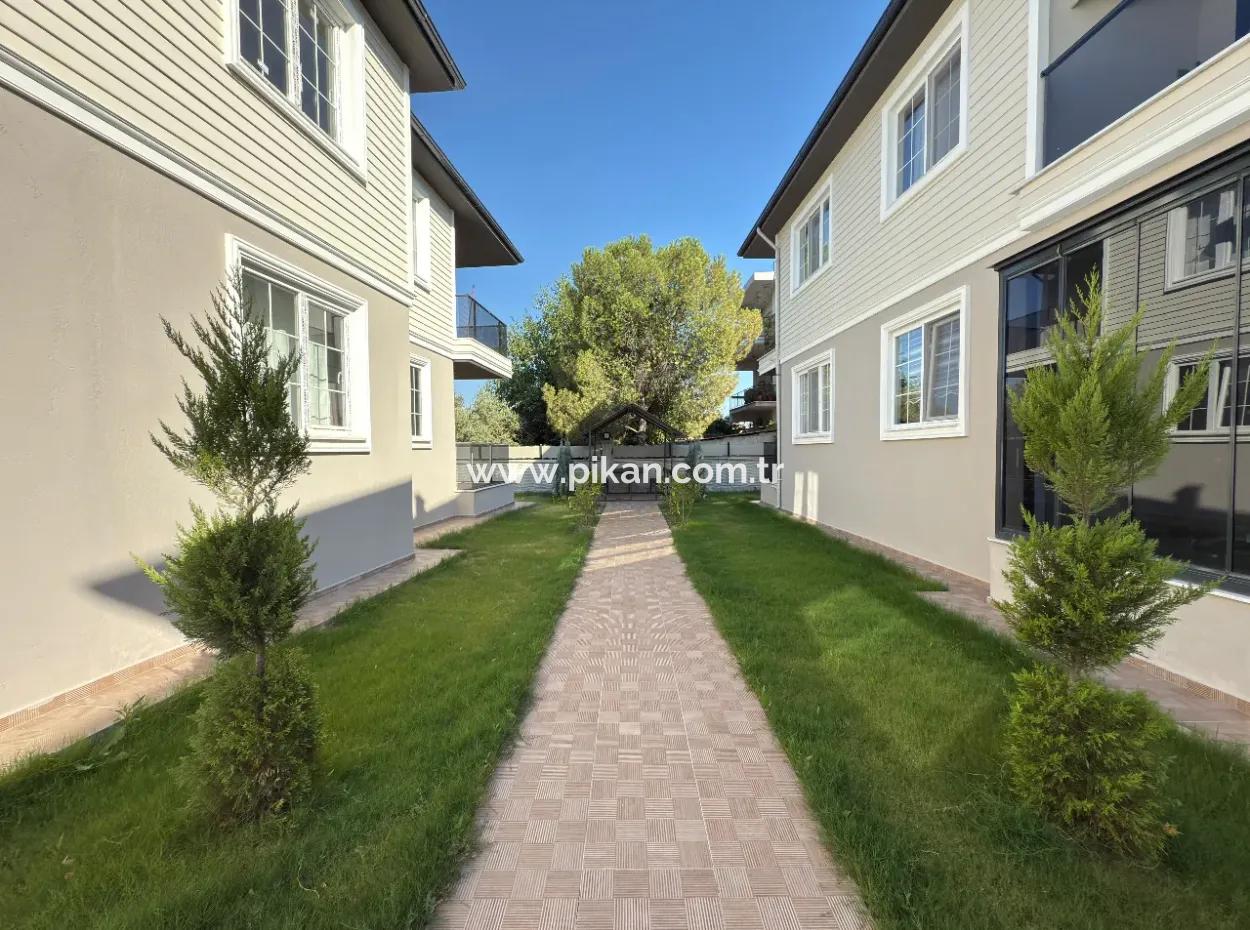 1 1 Wohnung Mit Pool Zu Verkaufen In Ortaca Cumhuriyet