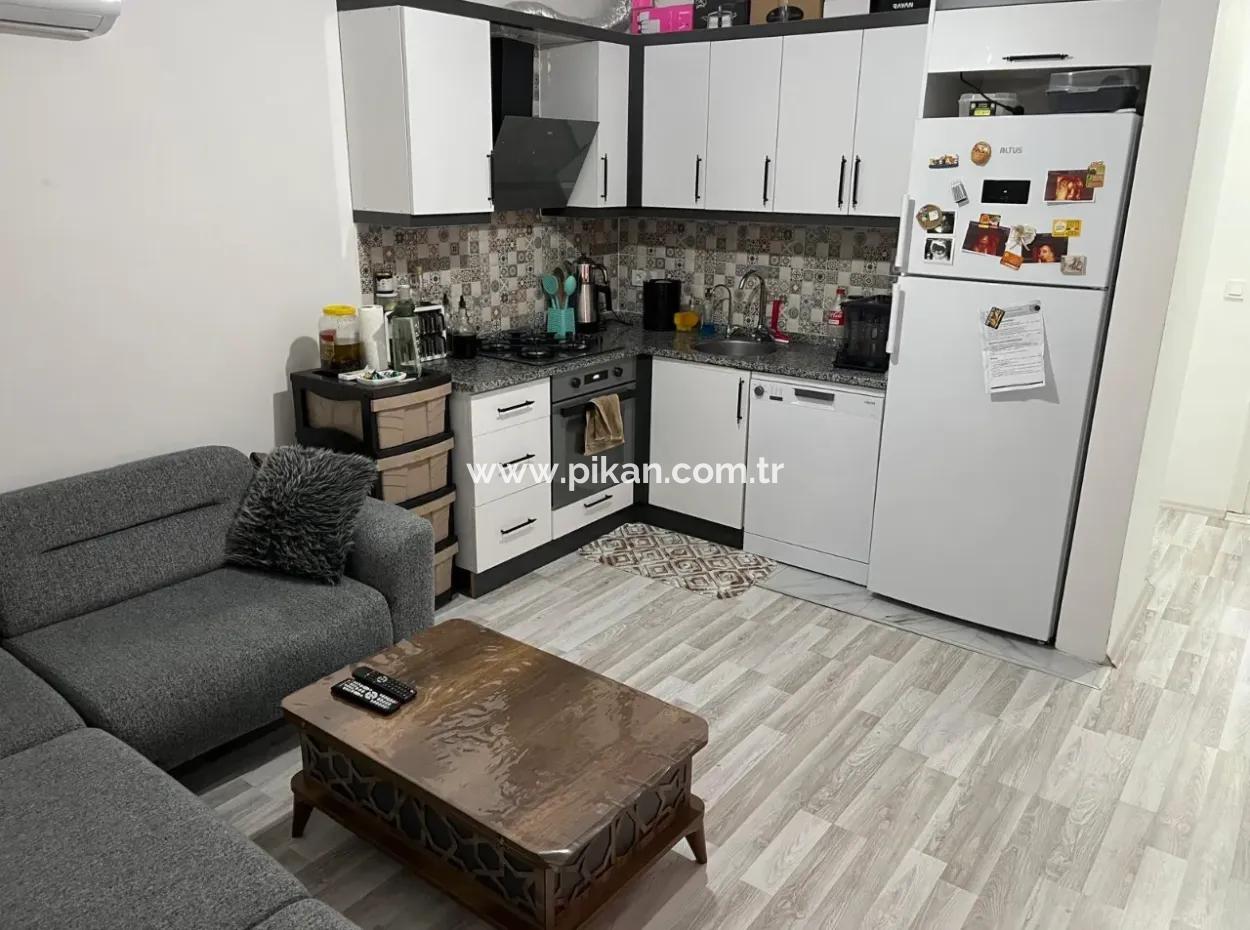 1 1 Wohnung Zu Verkaufen In Cumhuriyet