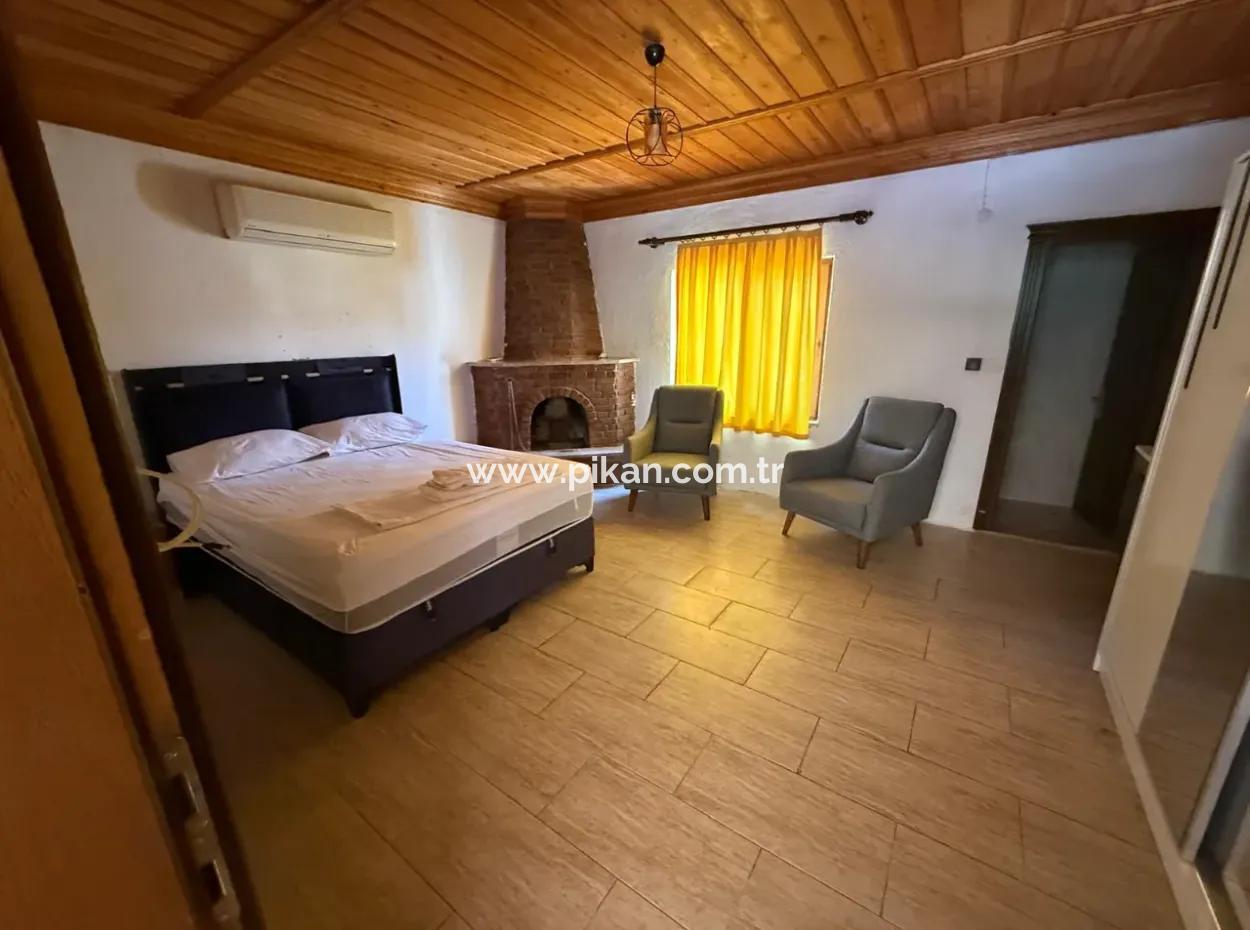 Freistehendes Haus Mit Restaurant Und 3 In 1 Pool Zu Vermieten In Ortaca Dalyan, Muğla