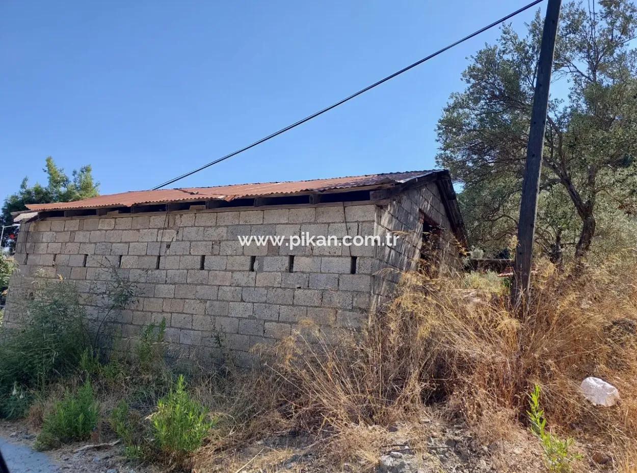 485 M² Zoniertes Grundstück Zum Verkauf In Muğla Ortaca Sarigerme Center – Dorfhaus Mit Lager