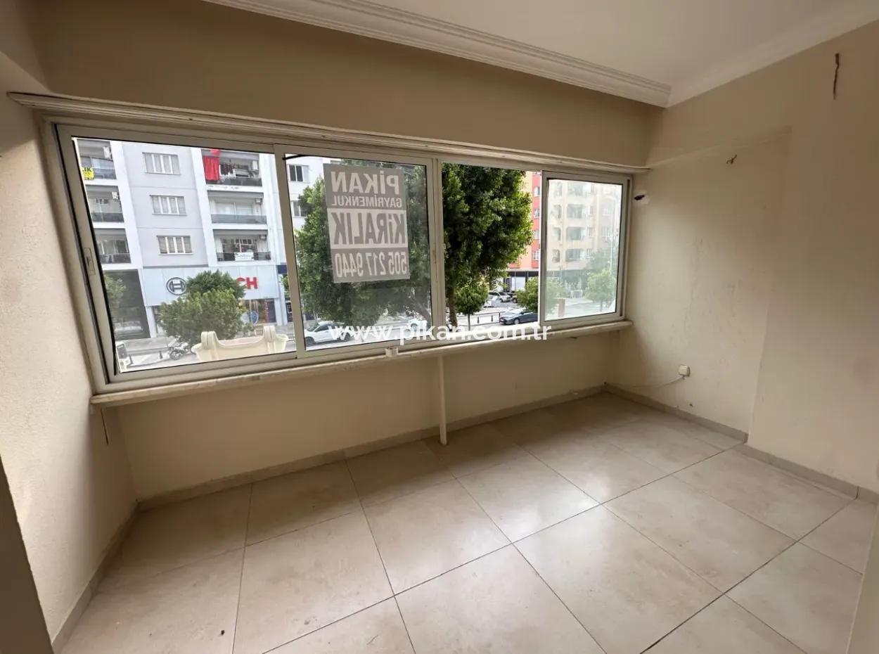 Boulevard-Fassade In Ortaca Zentrum 138 M2 3 1 Geräumige Wohnung Zu Vermieten