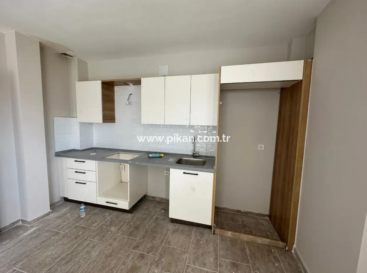 Zu Vermieten 2 1 Wohnung Mit Pool In Ortaca Karaburun