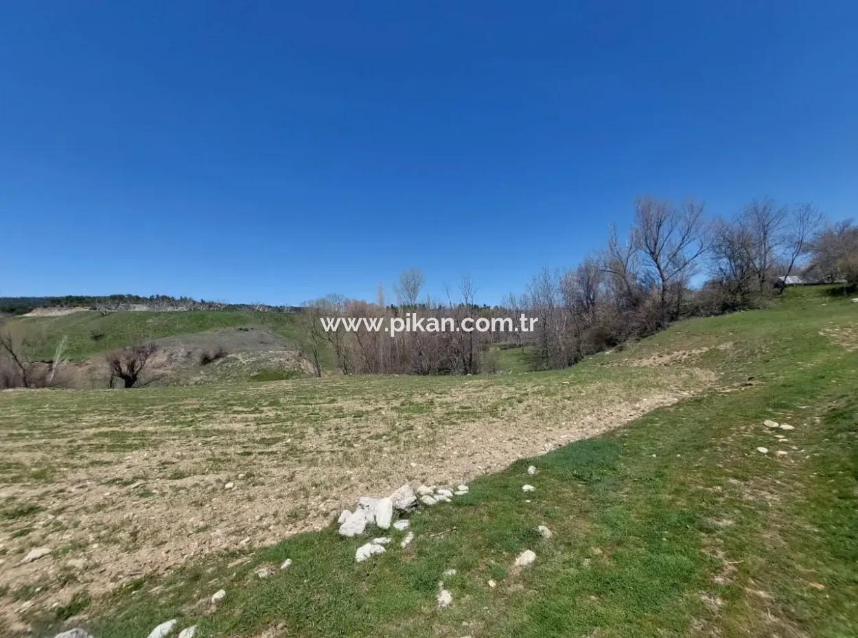 750 M2 Freistehende / 40 Zonierte Grundstücke In Çameli Cevizli Zu Verkaufen