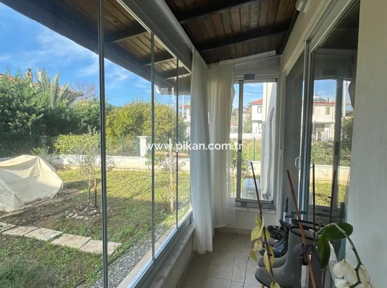 Eine 130 M² Große Villa Zum Verkauf Auf Einem 417 M² Großen Grundstück In Ortaca Mergenli