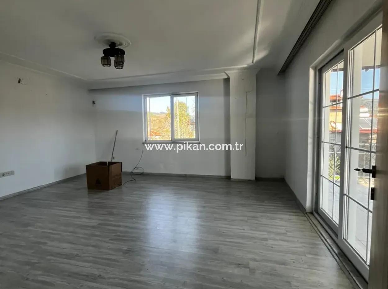 Ortaca Gölbaşı 2 1, Große Wohnung Mit Geschlossener Küche Zur Miete