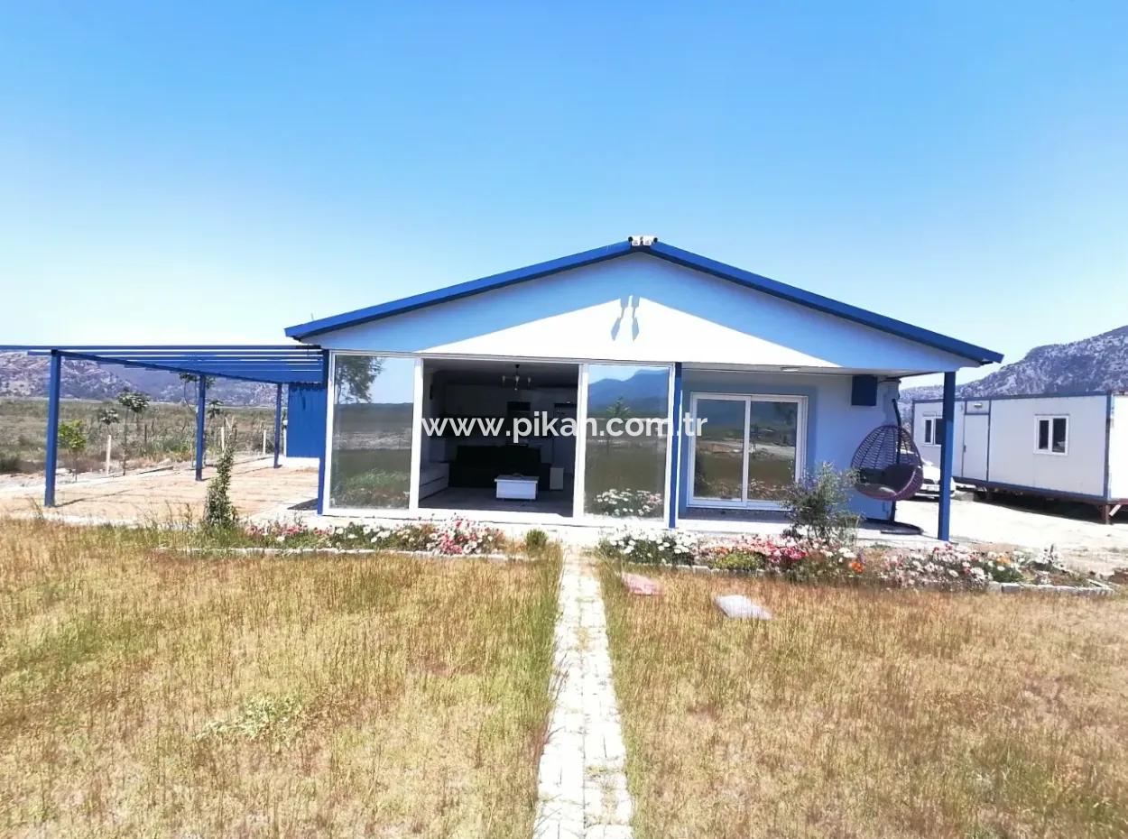 Ein Schnäppchenhaus Mit 2 1.110 M² Nutzungsfläche Auf 1200 M² Freistehendem Grundstück In Dalyan Steht Zum Verkauf