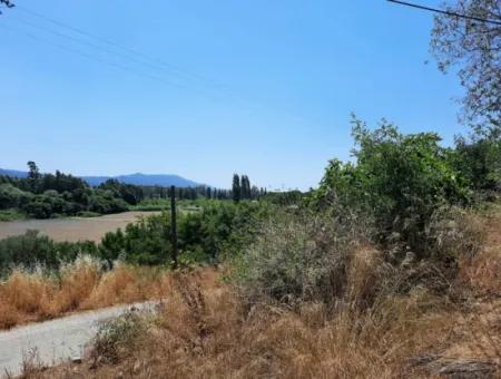 725 M2 Zoning Land Und Dorfhaus Zu Verkaufen In Mugla Ula Ataköy