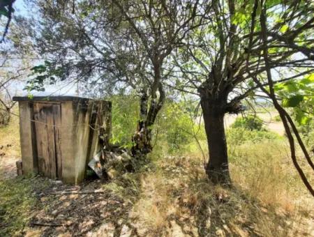 725 M2 Zoning Land Und Dorfhaus Zu Verkaufen In Mugla Ula Ataköy