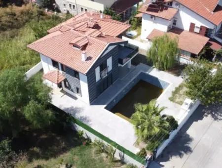 Mugla Dalyan 520 M2 Grundstück 230 M2 5+ 1 Ultra Luxusvilla Zum Verkauf