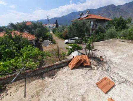 Köyceğiz Toparlar Seeblick 2 100 M2 Zonengrundstück Und 2 Häuser Zum Verkauf