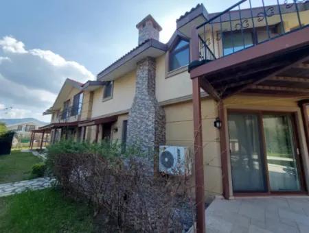 Muğla Dalyanda Canal Front 2 Villa Zum Verkauf Auf 1 Grundstück