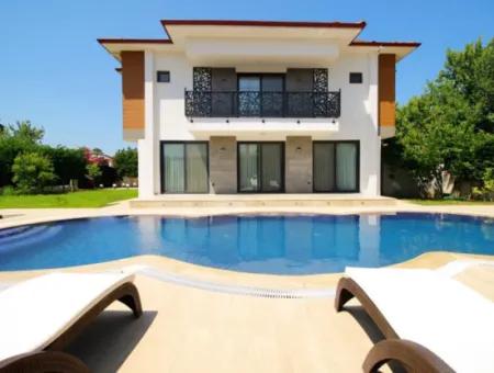 Mugla Ortaca Dalyanda 5 1 Freistehende Villa Zu Verkaufen