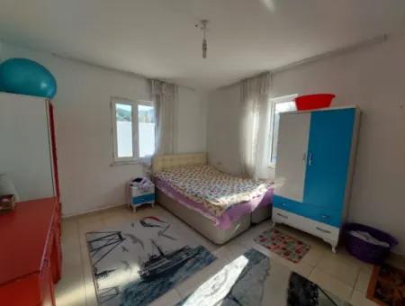 Ortaca Okçular 700M2 Grundstück, 100 M2 2 1 Freistehendes Unmöbliertes Haus Zu Vermieten
