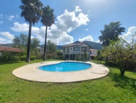 200 M2 5 1 Freistehendes Triplex Mit Pool Auf 1.000 M2 Grundstück In Ortaca Dalyan