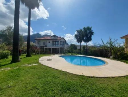 200 M2 5 1 Freistehendes Triplex Mit Pool Auf 1.000 M2 Grundstück In Ortaca Dalyan