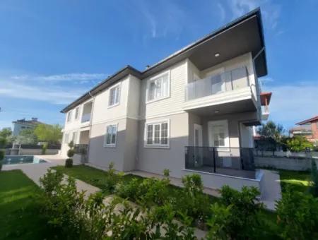 2 In 1 Null Erdgeschosswohnung Mit Schwimmbad Im Zentrum Zu Vermieten