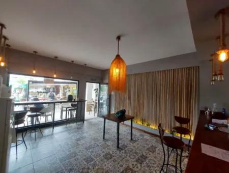 Mugla Dalyan Ist Auch In Betrieb Und Bietet Kundenbereite Café-Überweisungen An Die Miete