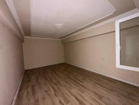 Boulevard-Fassade In Ortaca Zentrum 138 M2 3 1 Geräumige Wohnung Zu Vermieten