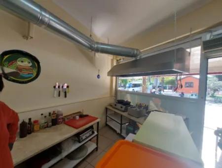Tür-Kunden-Bereit Im Muğla Dalyan Center Fast Food Zu Miete