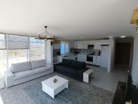 Ein Schnäppchenhaus Mit 2 1.110 M² Nutzungsfläche Auf 1200 M² Freistehendem Grundstück In Dalyan Steht Zum Verkauf